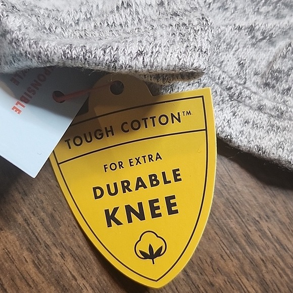 Cat & Jack Shamrock Outfit - Picture 6 of 7